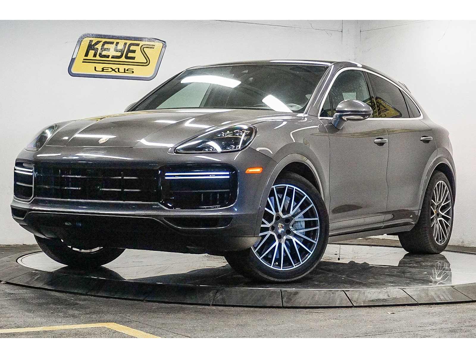 2022 Porsche Cayenne Coup Turbo
