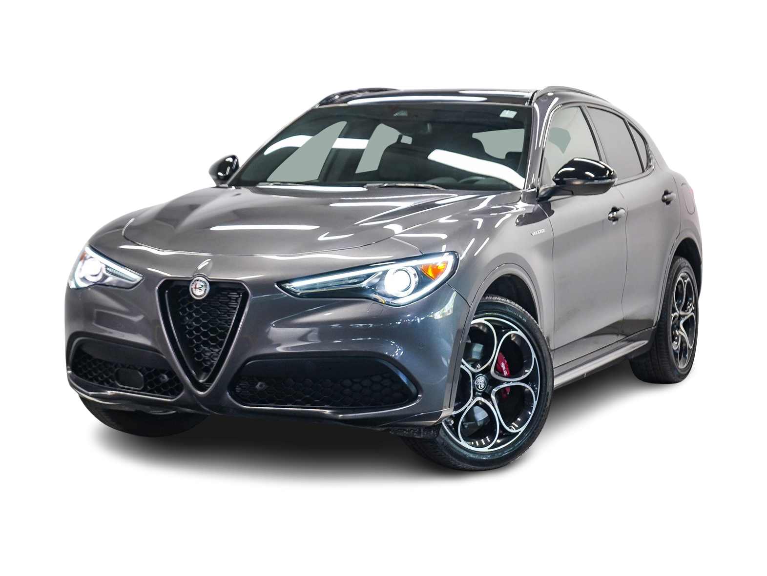 Thumbnail: 2022 Alfa Romeo Stelvio - 1