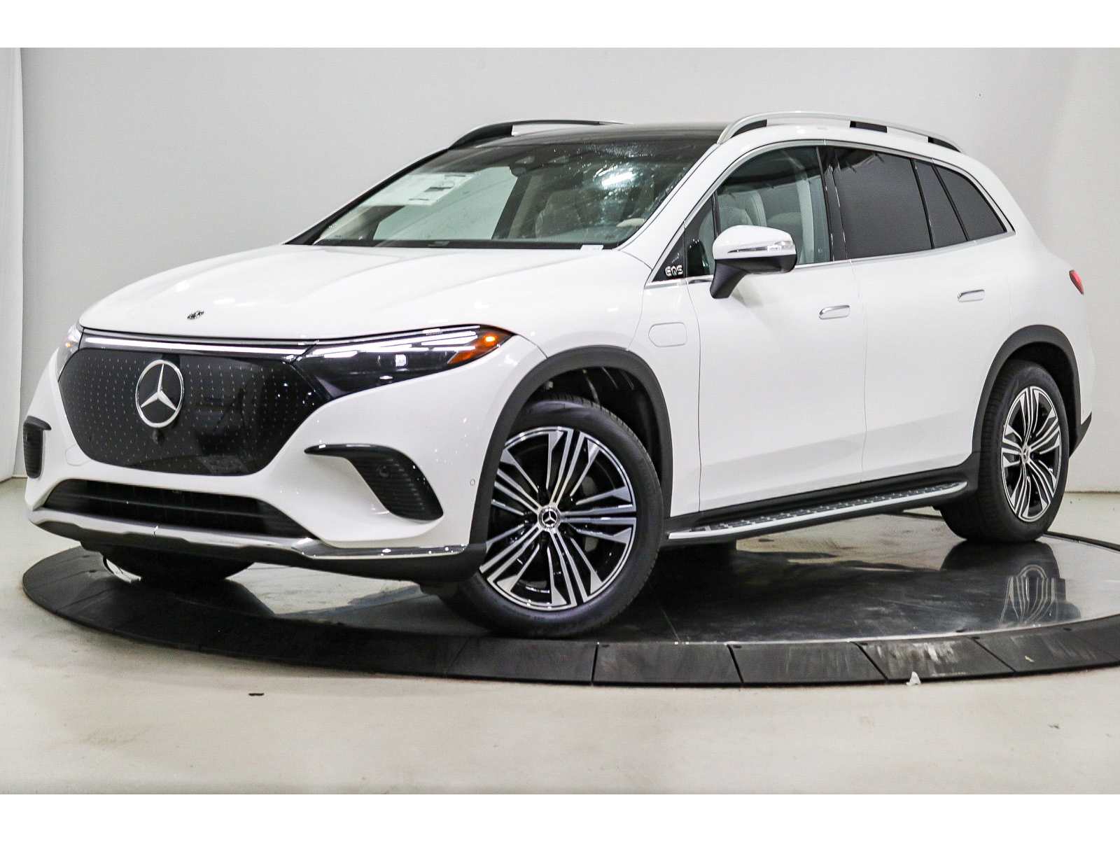 2027 Mercedes-Benz EQS SUV
