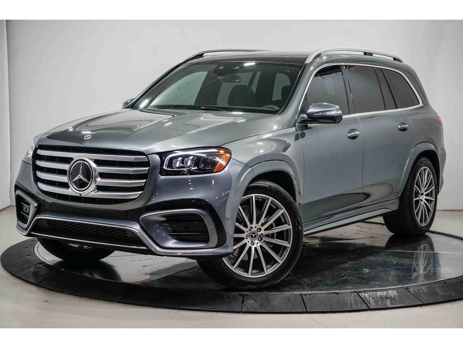 2025 Mercedes-Benz GLS