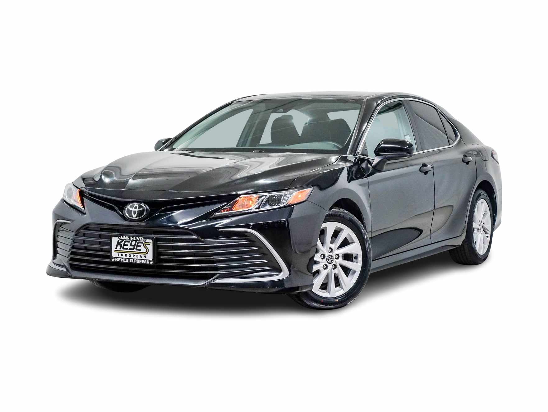 2022 Toyota Camry LE -
                Van Nuys, CA