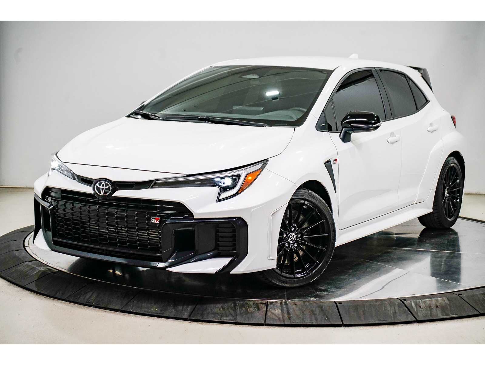 2025 Toyota GR Corolla Core's photo