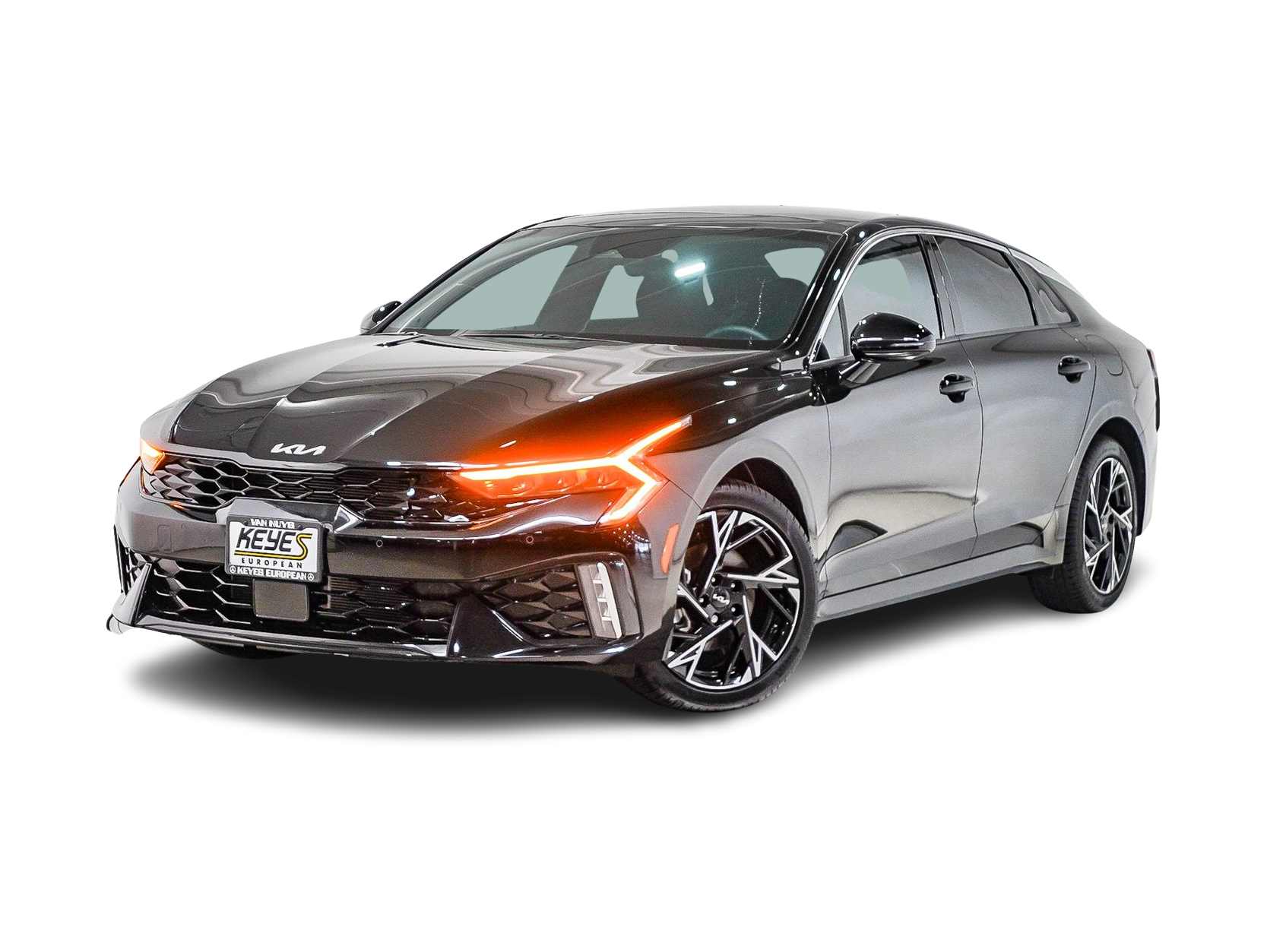 Thumbnail: 2025 Kia K5 - 1