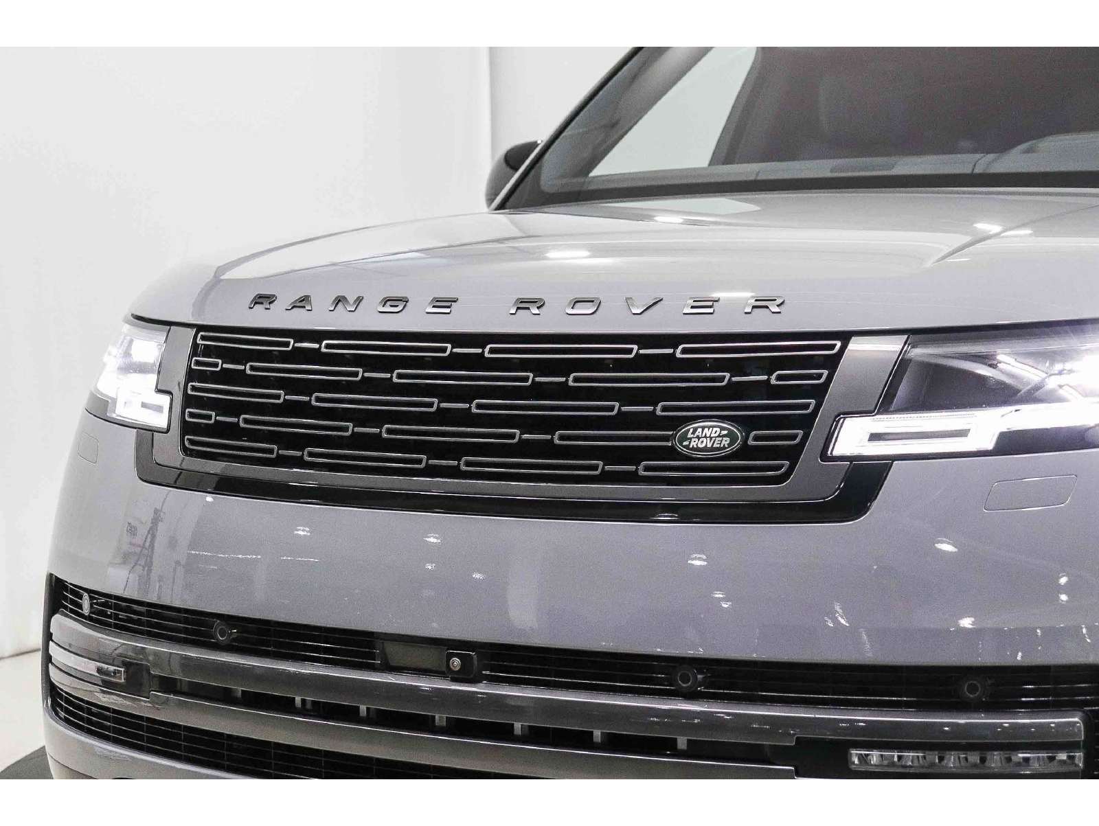 2022 Land Rover New Range Rover