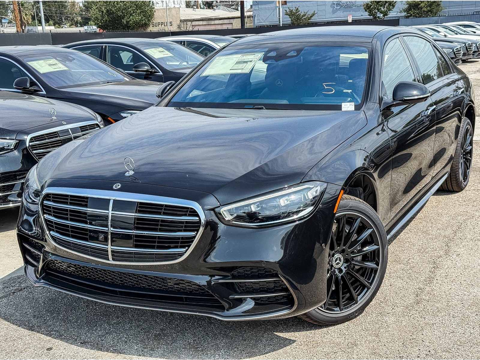 2025 Mercedes-Benz S-Class Base's photo