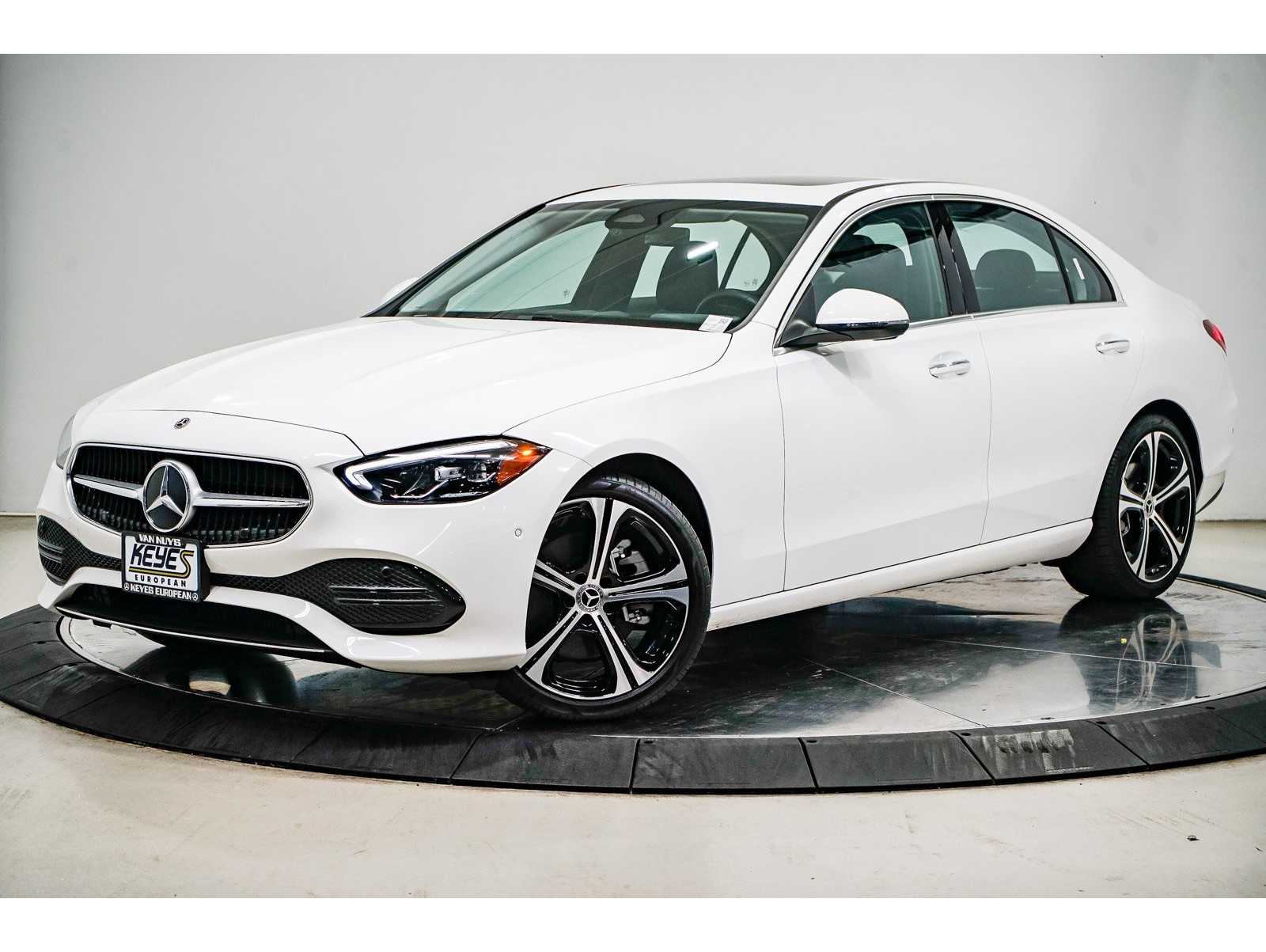 2025 Mercedes-Benz C-Class Sedan C 300's photo