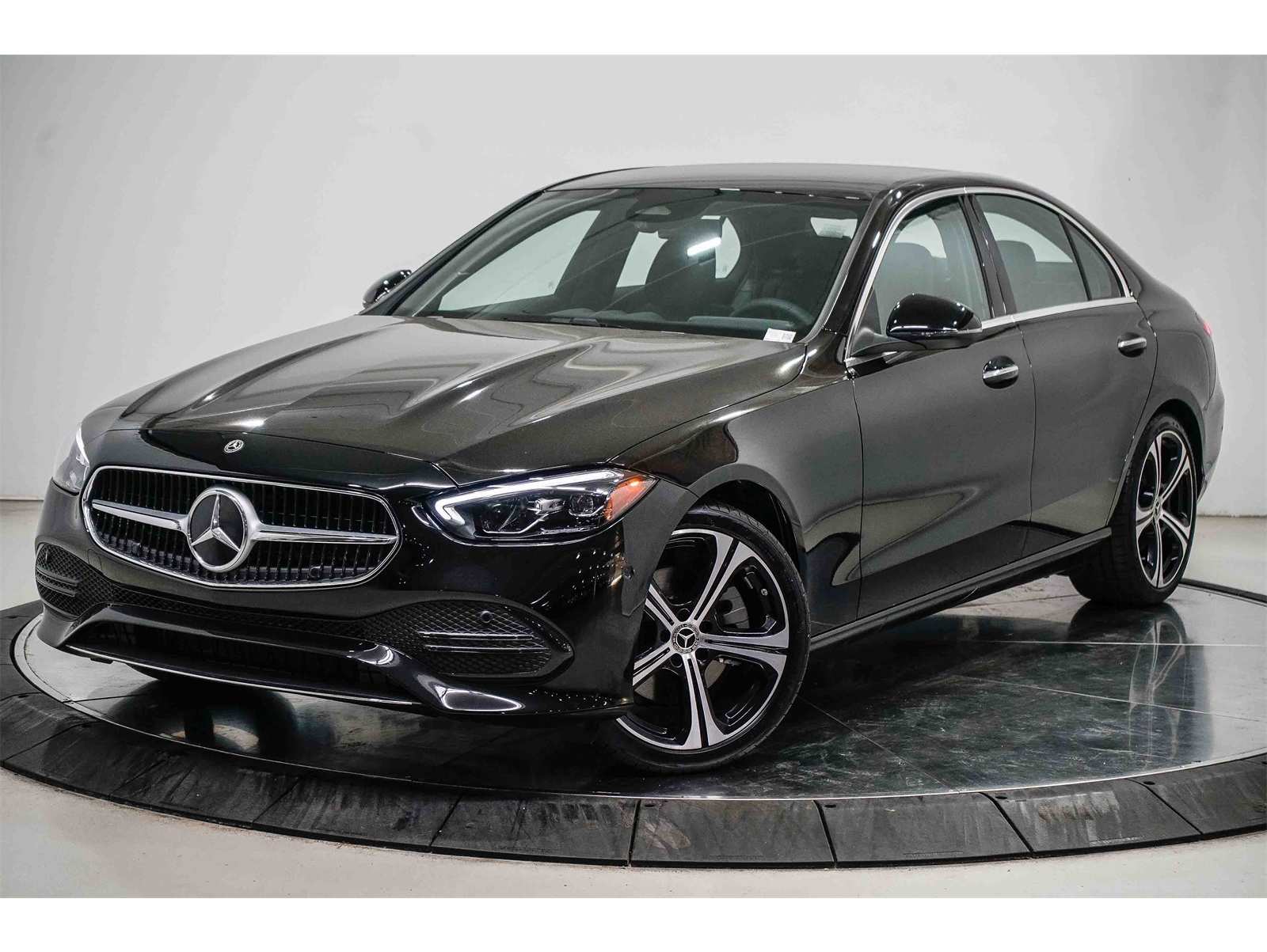 2025 Mercedes-Benz C-Class Sedan C 300