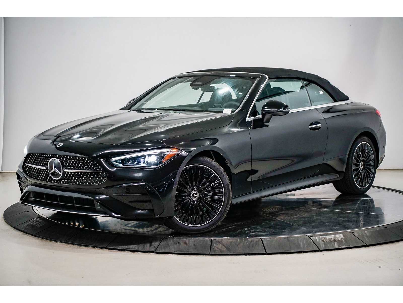 2025 Mercedes-Benz CLE CLE 300's photo