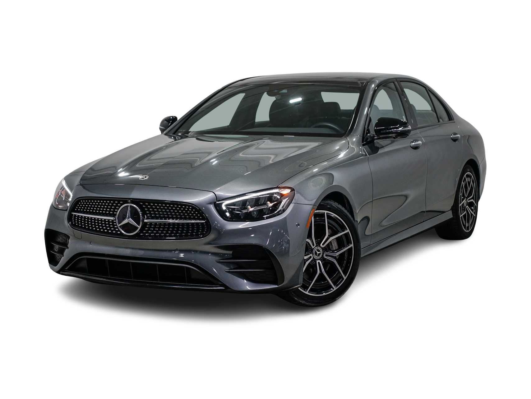 Thumbnail: 2022 Mercedes-Benz E-Class - 1