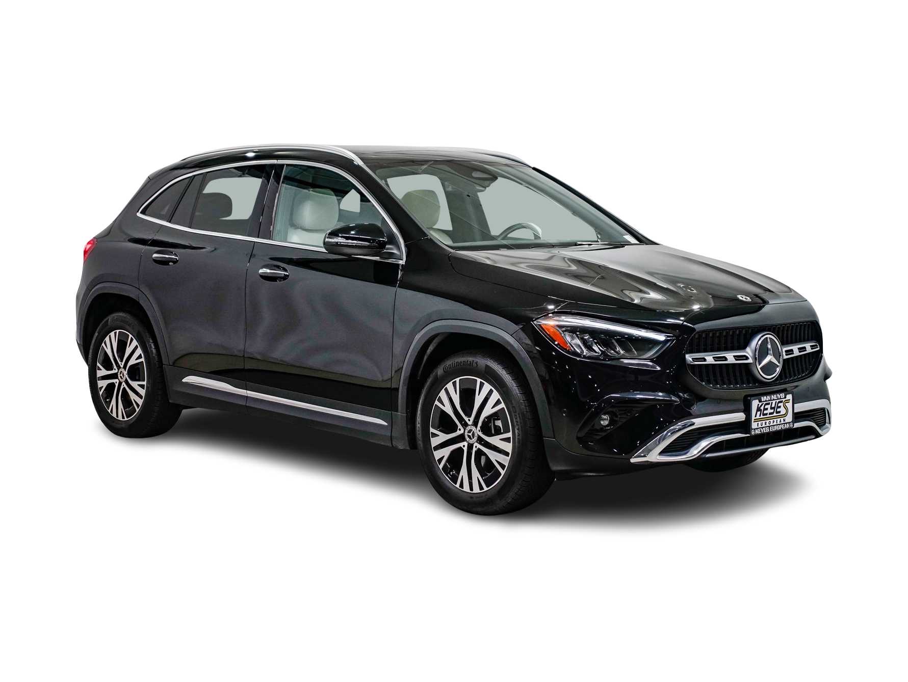 2025 Mercedes-Benz GLA 250 Hero Image