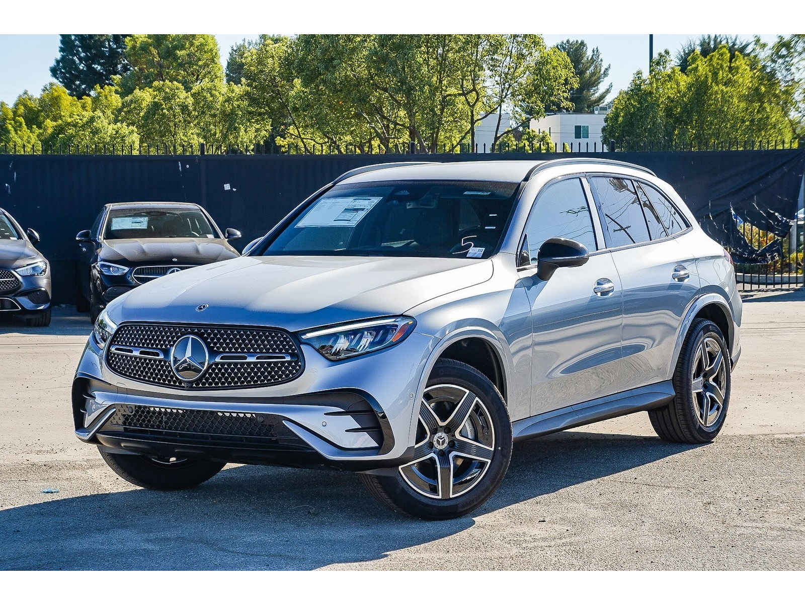 2026 Mercedes-Benz GLC Base's photo