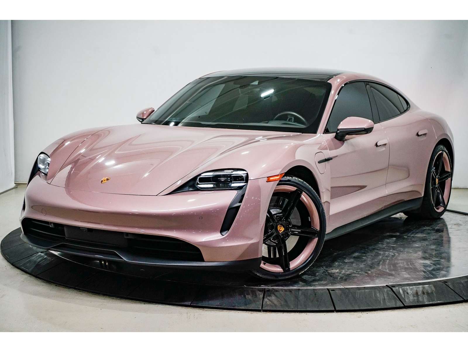 2023 Porsche Taycan S's photo