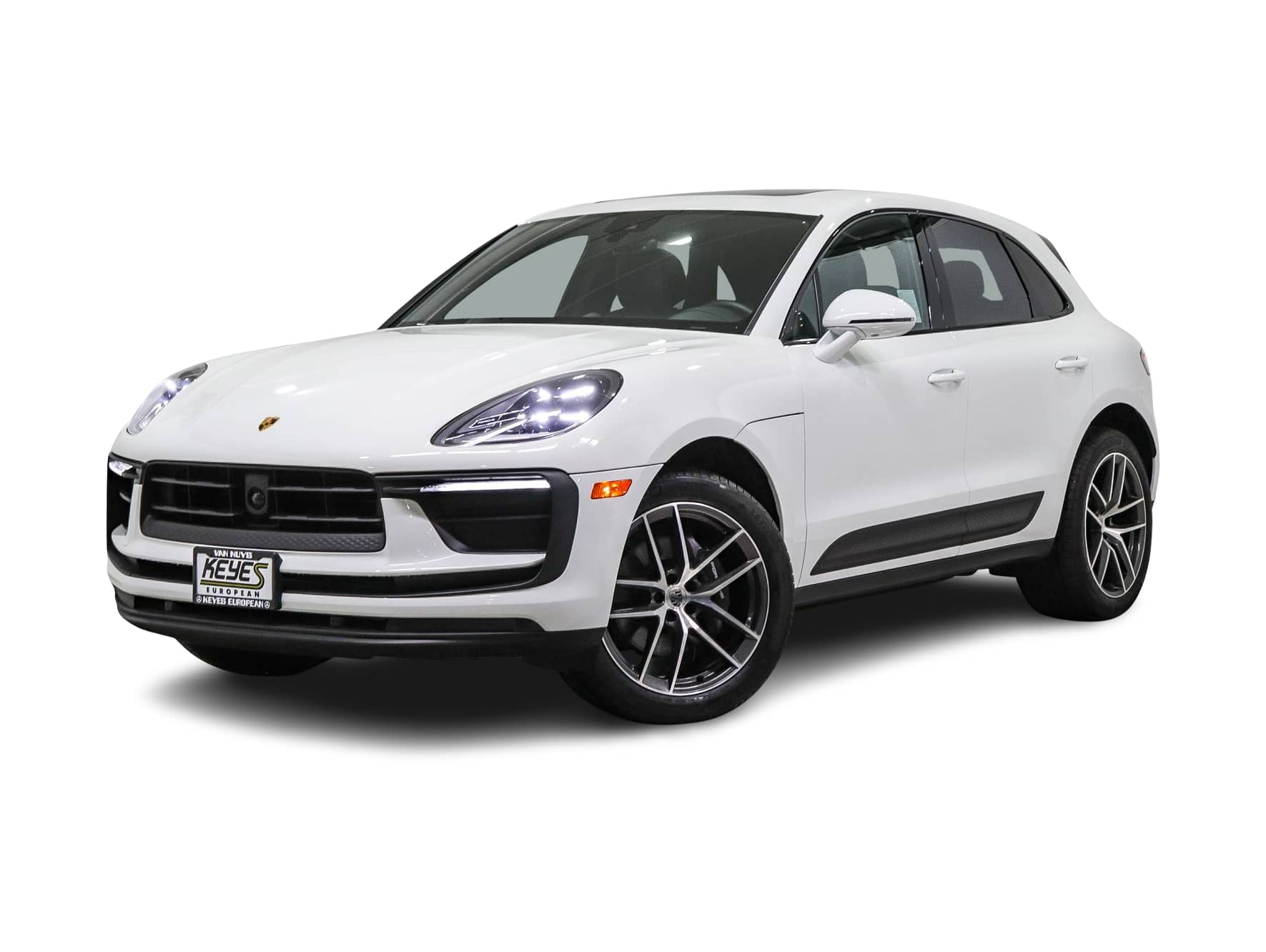 2024 Porsche Macan  -
                  Van Nuys, CA