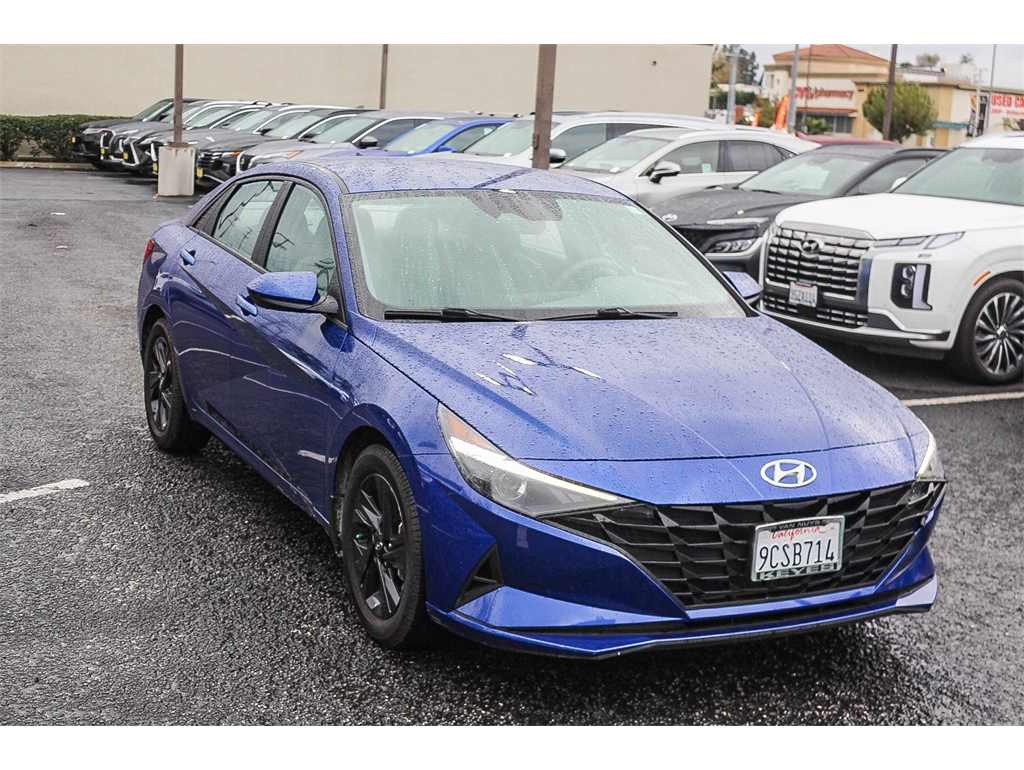2023 Hyundai Elantra SEL