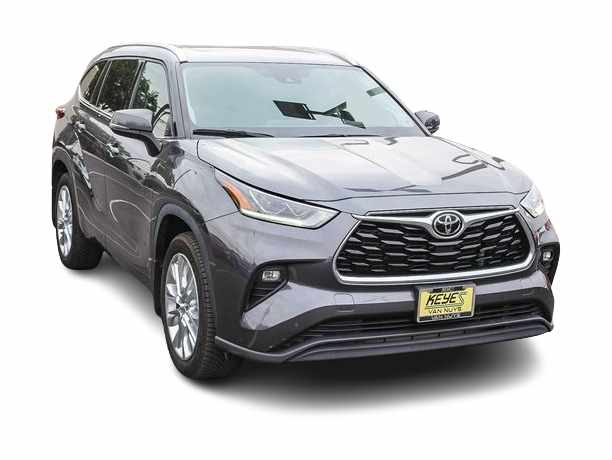 2022 Toyota Highlander Limited -
                Sherman Oaks, CA