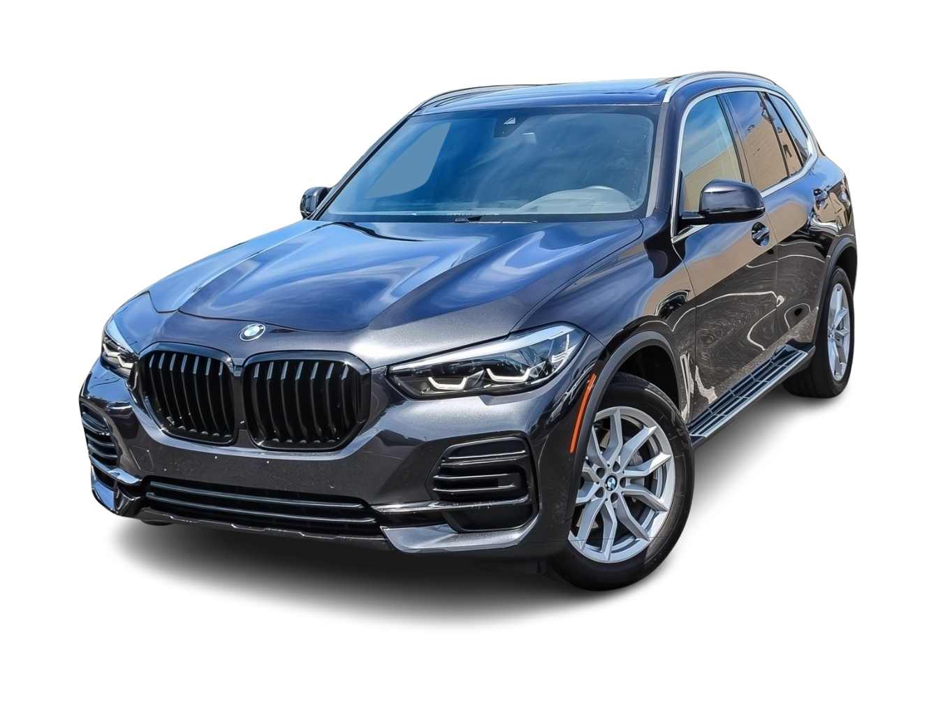Thumbnail: 2023 BMW X5 - 1