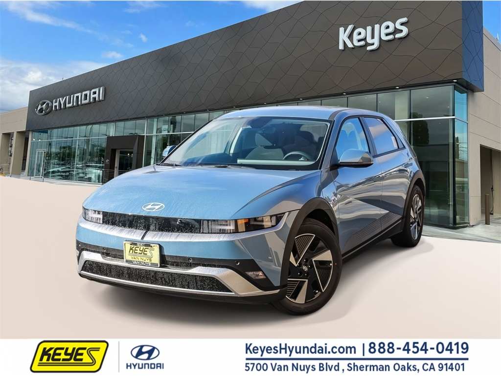 2026 Hyundai IONIQ 5 SE's photo