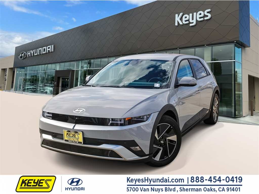 2026 Hyundai IONIQ 5 SE's photo