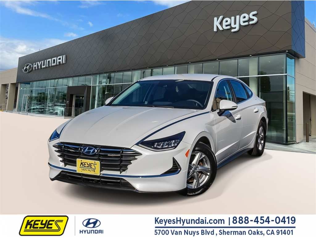 2023 Hyundai Sonata SE's photo