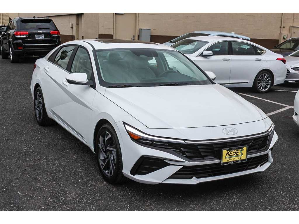 2025 Hyundai Elantra Limited