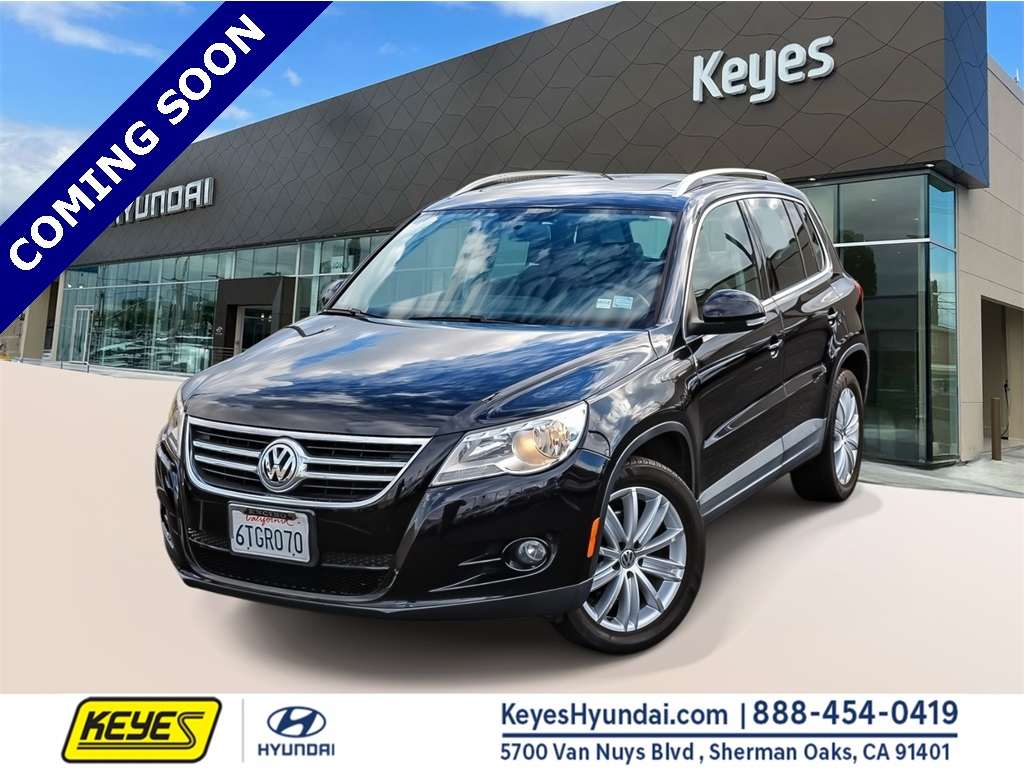 2011 Volkswagen Tiguan SE's photo