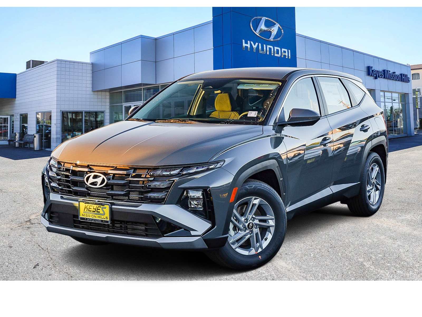2026 Hyundai Tucson SE's photo