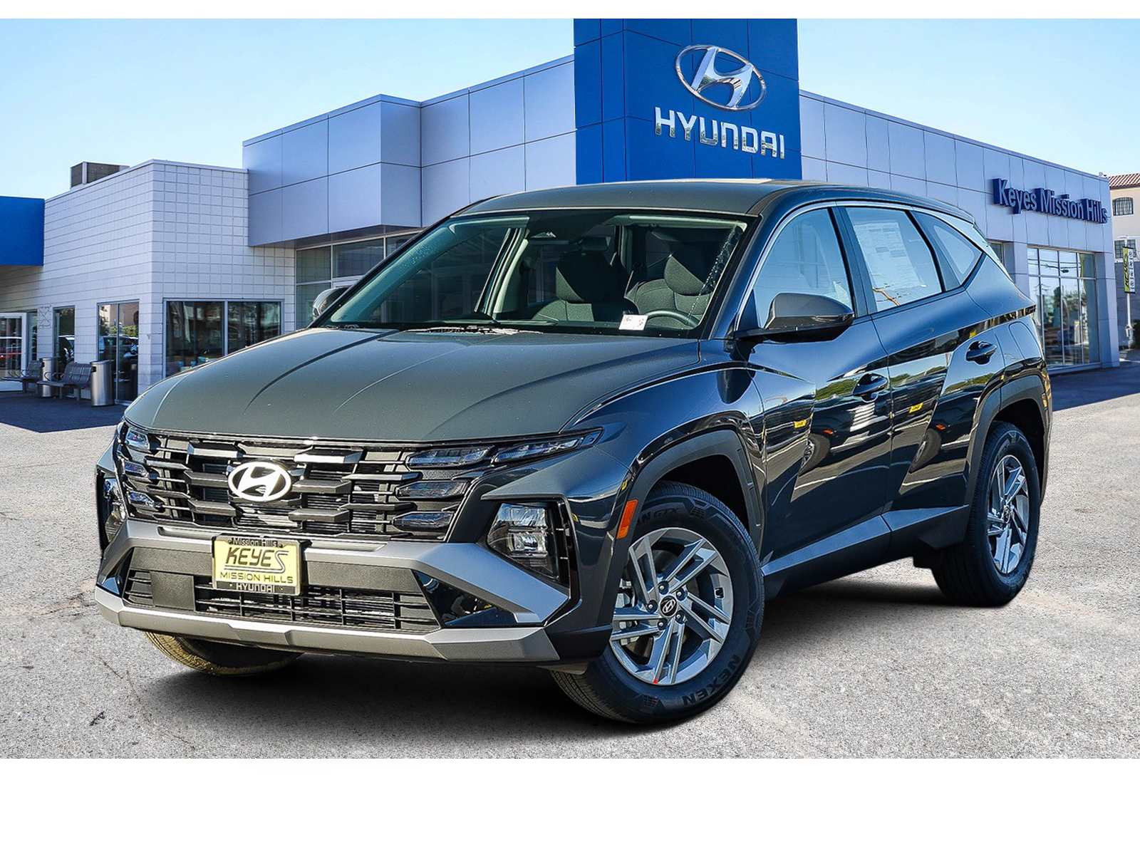 2026 Hyundai Tucson SE's photo