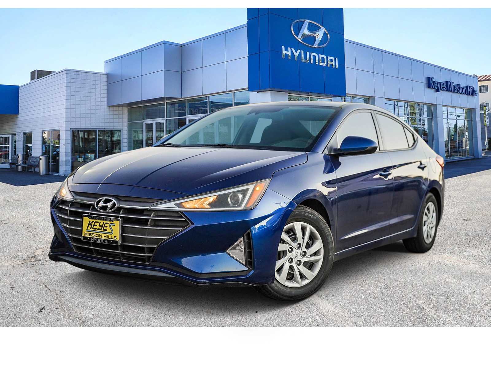 2020 Hyundai Elantra SE's photo