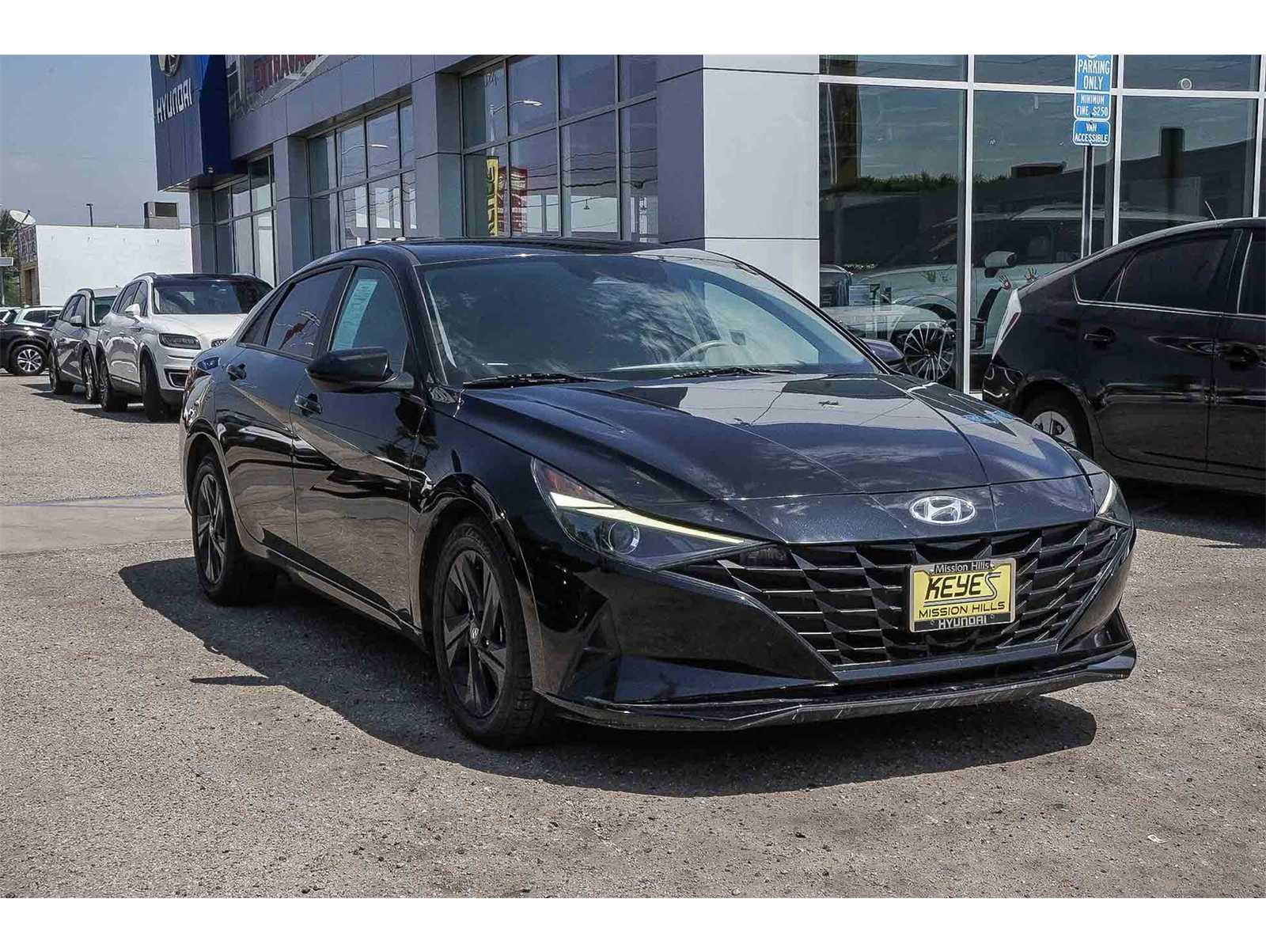 2022 Hyundai Elantra SEL