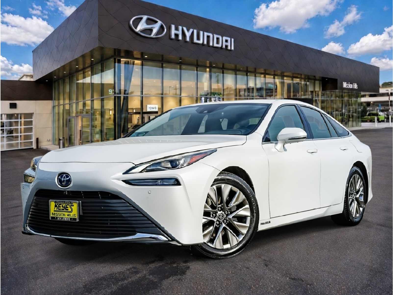 2022 Toyota Mirai XLE