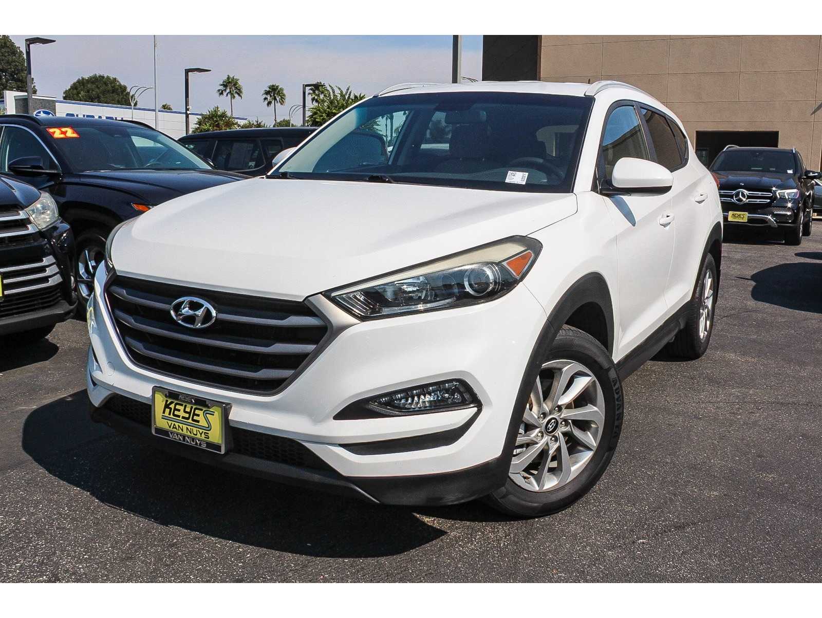 2016 Hyundai Tucson SE