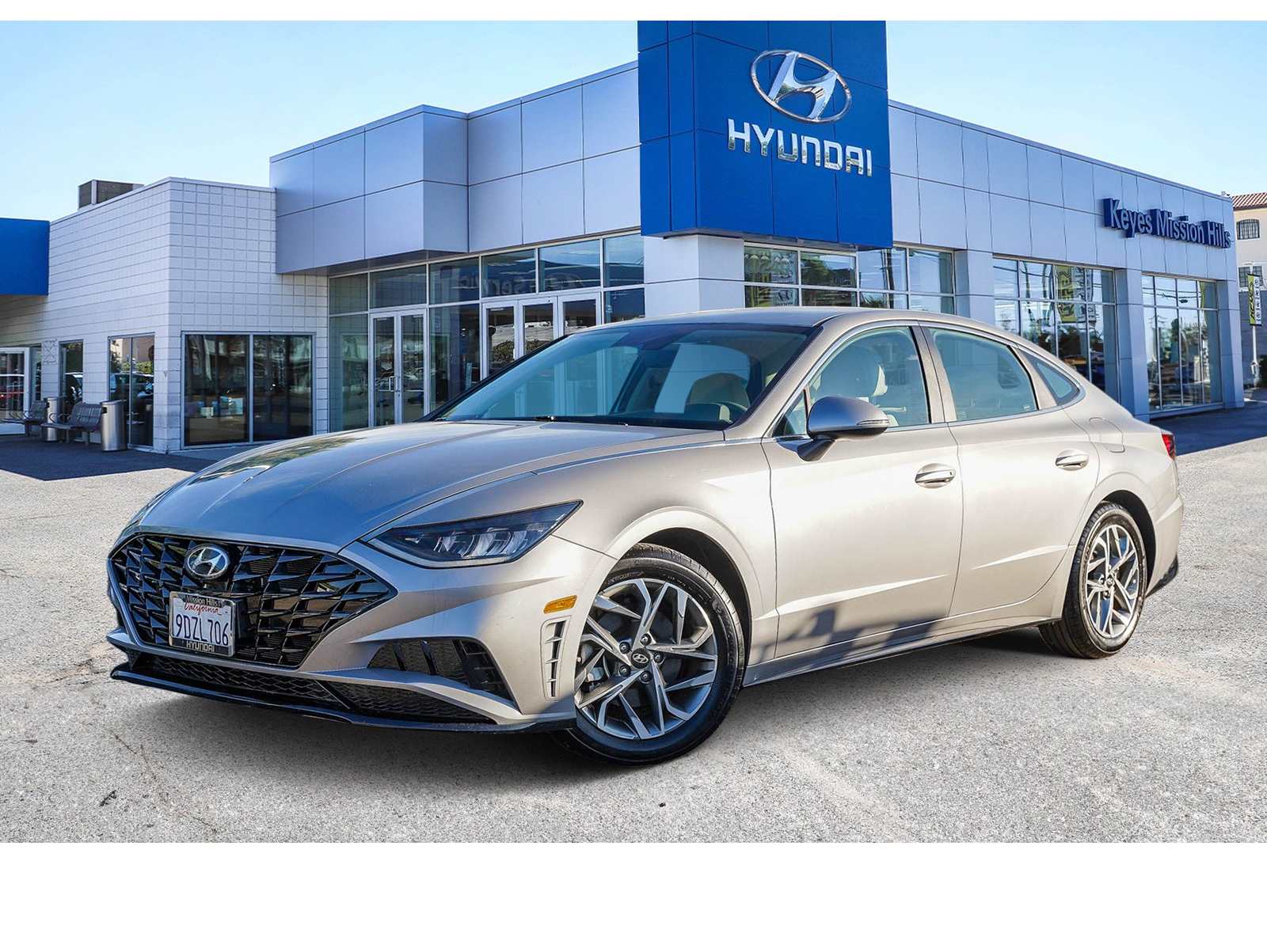 2023 Hyundai Sonata SEL's photo