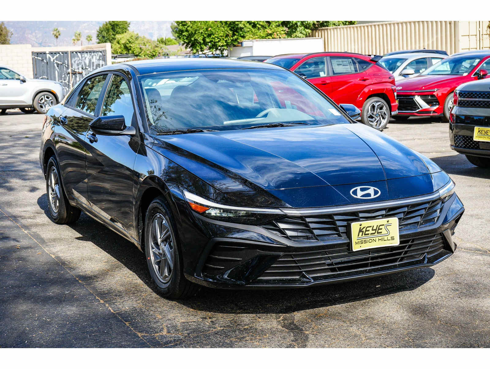 2025 Hyundai Elantra SE