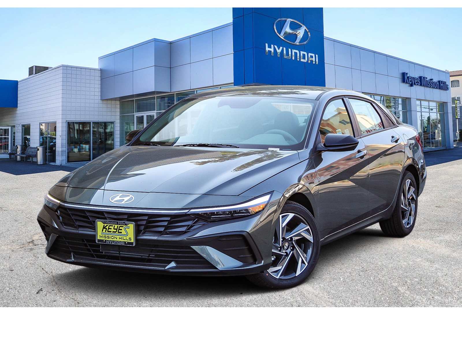 2025 Hyundai Elantra SEL's photo