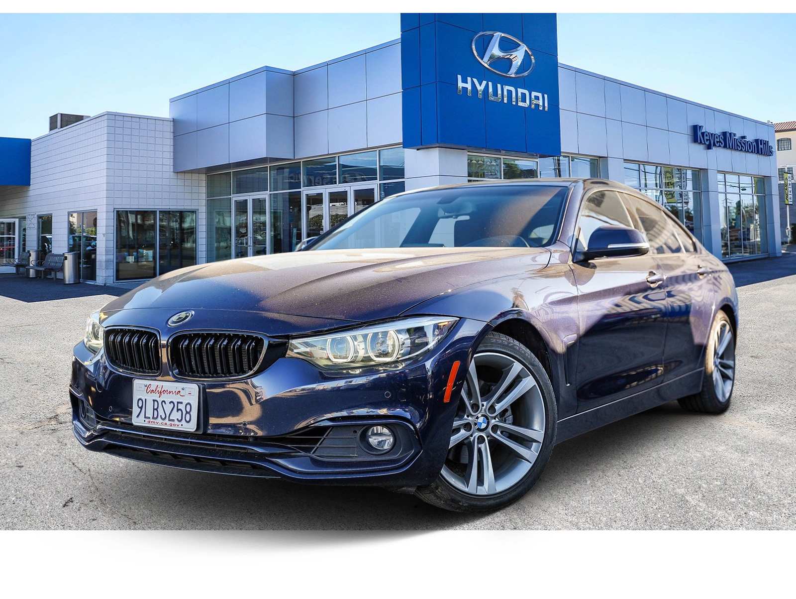 2018 BMW 4 Series 430i's photo