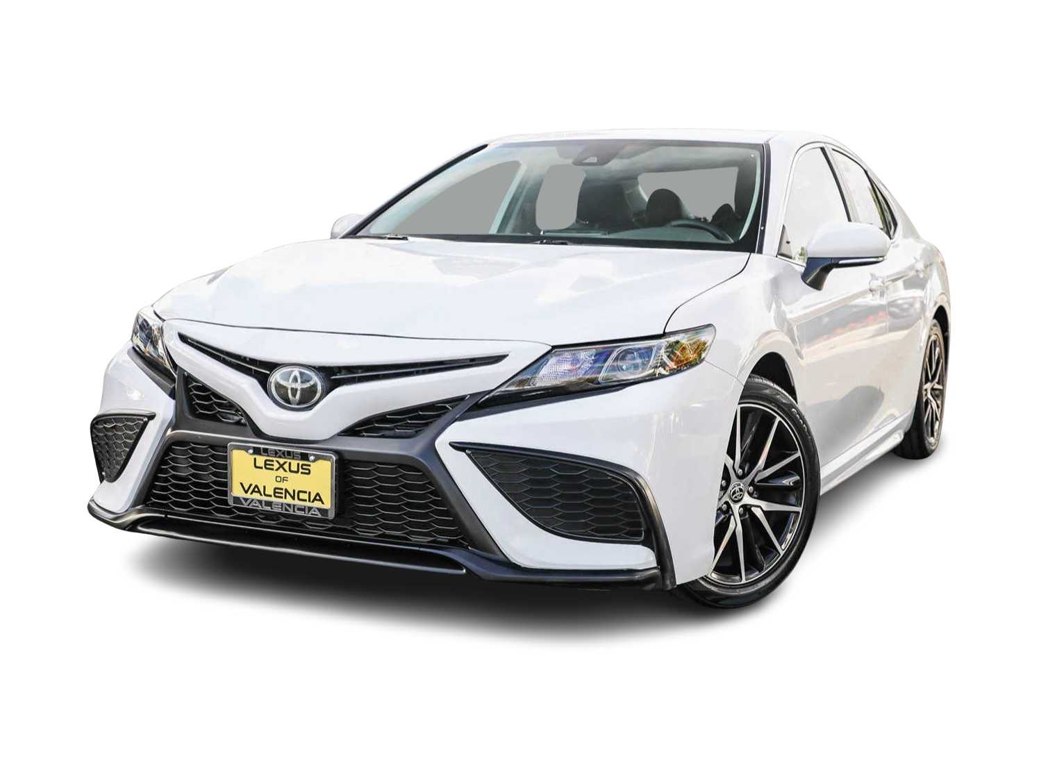 2023 Toyota Camry SE Hero Image