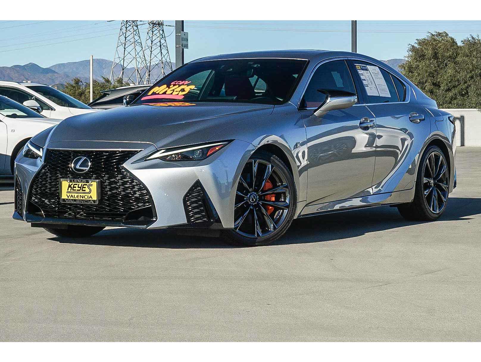 2022 Lexus IS Base's photo