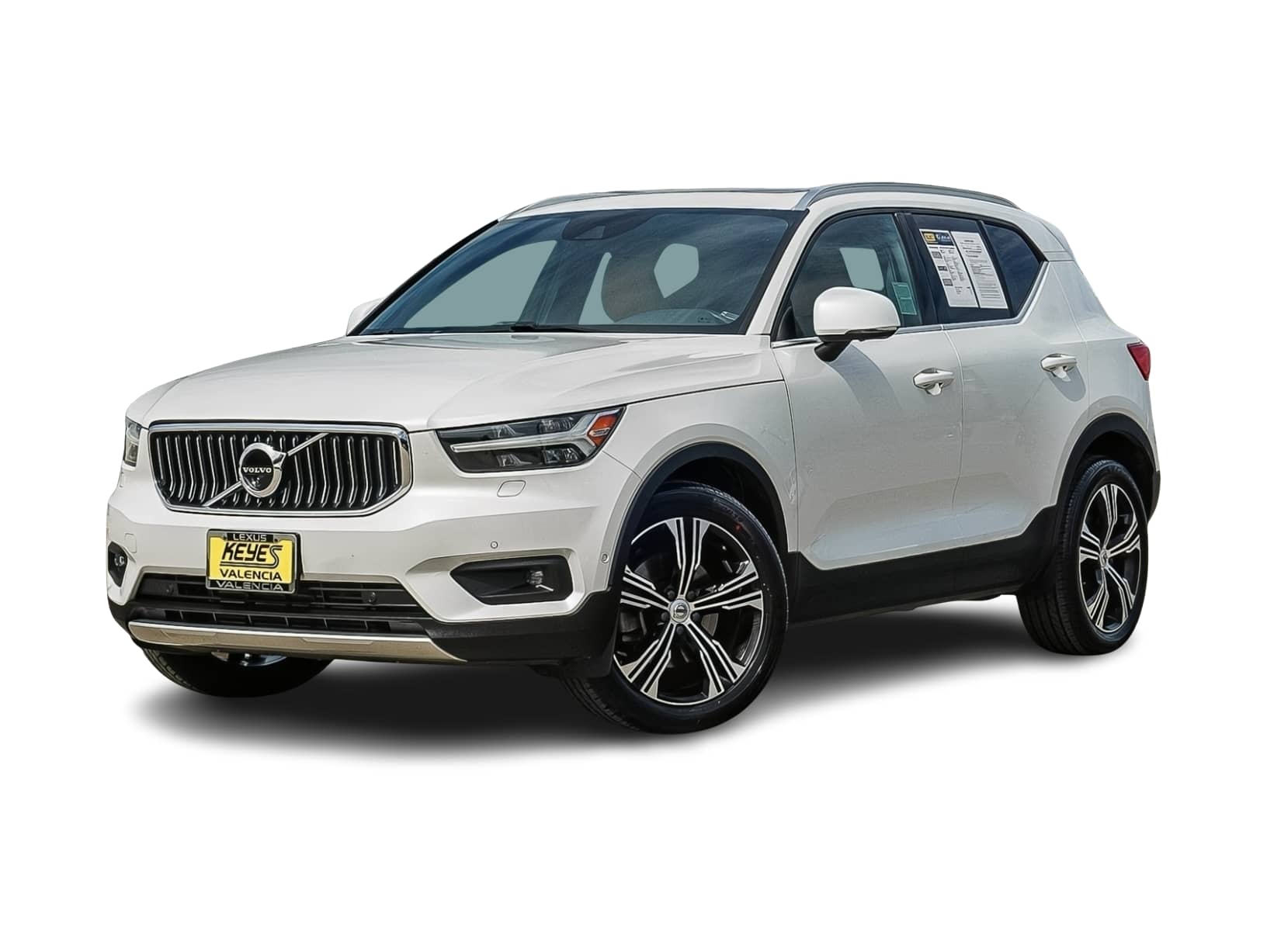 Thumbnail: 2022 Volvo XC40 - 1