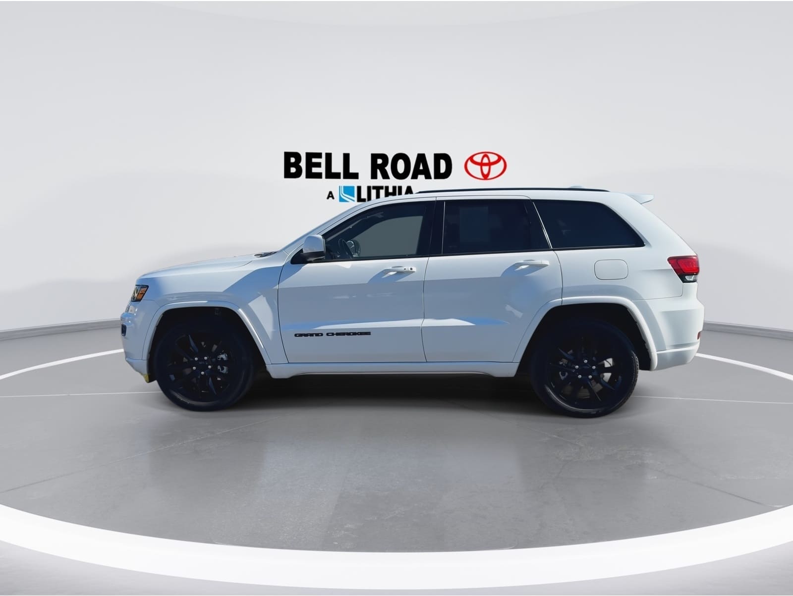 2021 Jeep Grand Cherokee Laredo X's photo