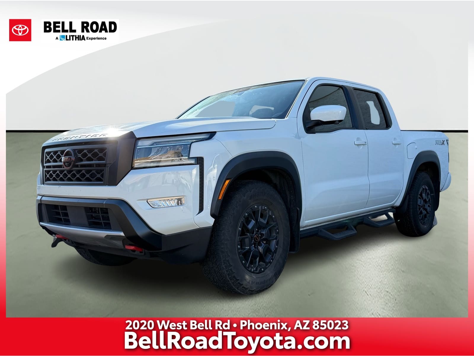 2022 Nissan Frontier PRO-X's photo