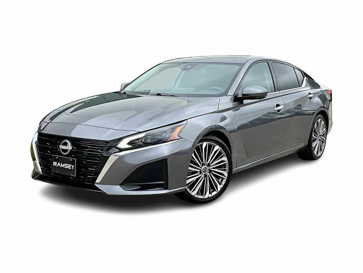 Thumbnail: 2023 Nissan Altima - 1