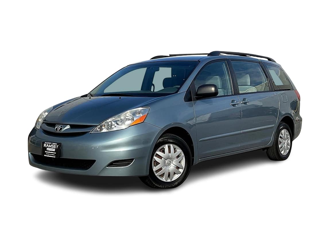 2007 Toyota Sienna CE -
                  Urbandale, IA