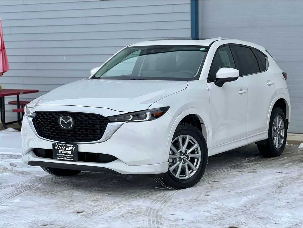 2025 Mazda CX-5 S Preferred package's photo