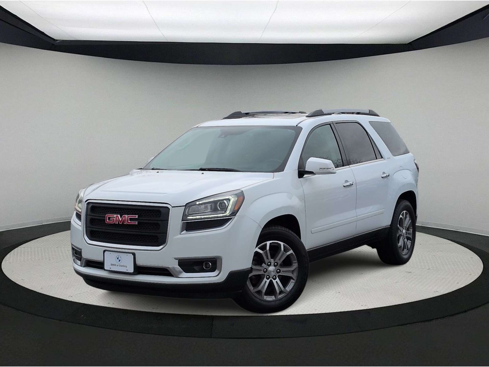 2016 GMC Acadia SLT-2's photo