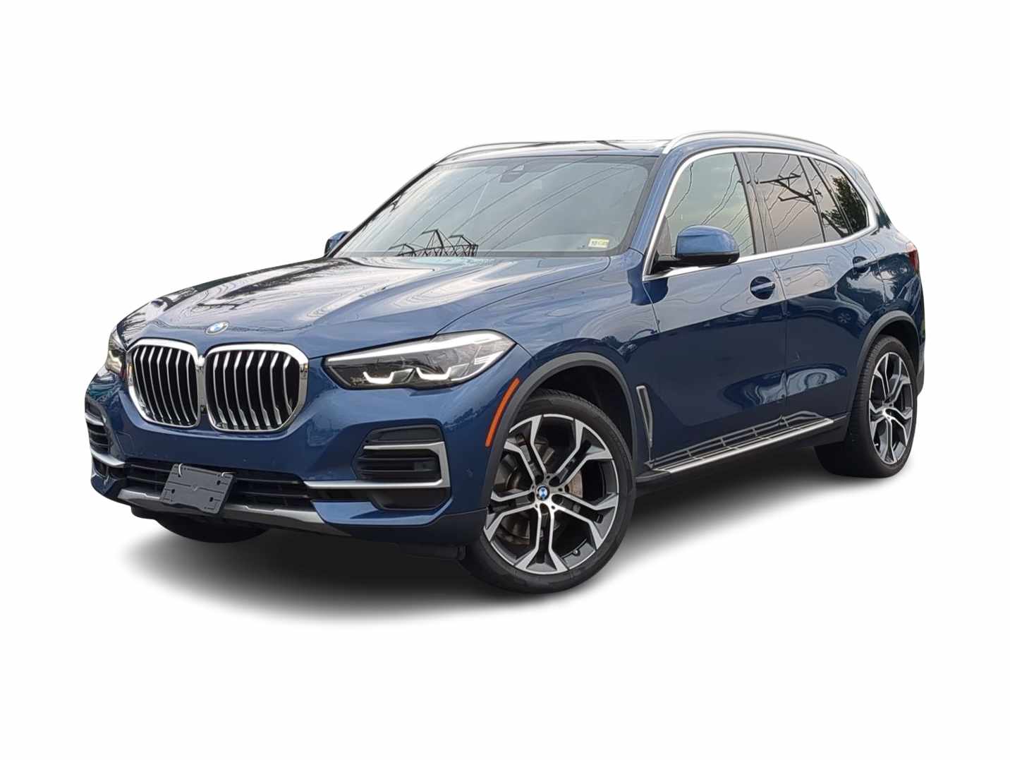 Thumbnail: 2022 BMW X5 - 1