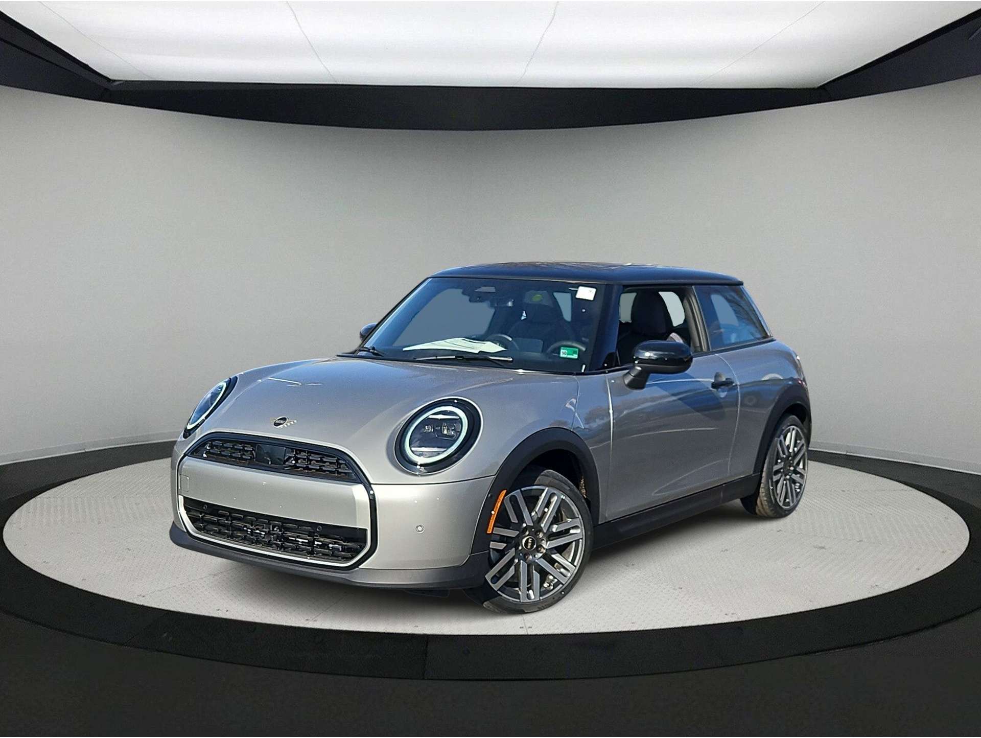 2026 MINI Hardtop 2 Door Base's photo