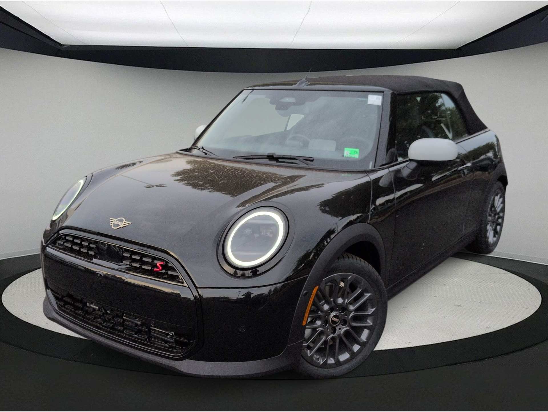 2026 MINI Convertible S's photo