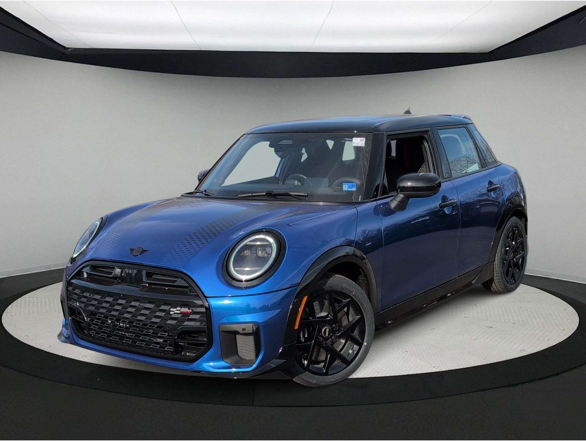 2026 MINI Hardtop 4 Door S's photo