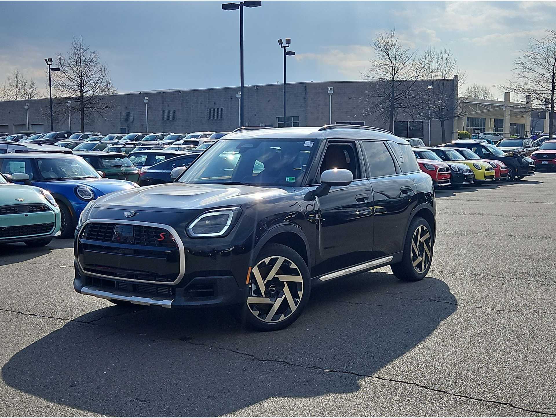2026 MINI Countryman S's photo