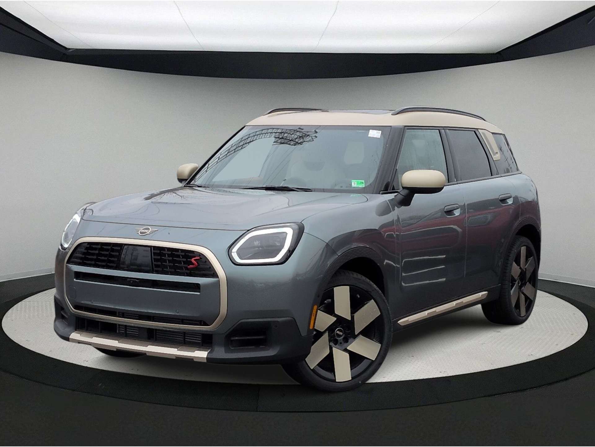 2026 MINI Countryman S's photo